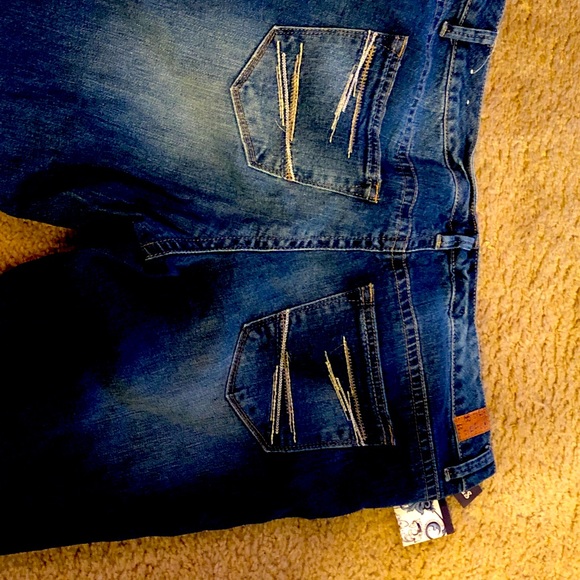 RYTHYM & BLUES LADIES JEANS SZ 14- NEW WITH TAGS - Picture 4 of 4